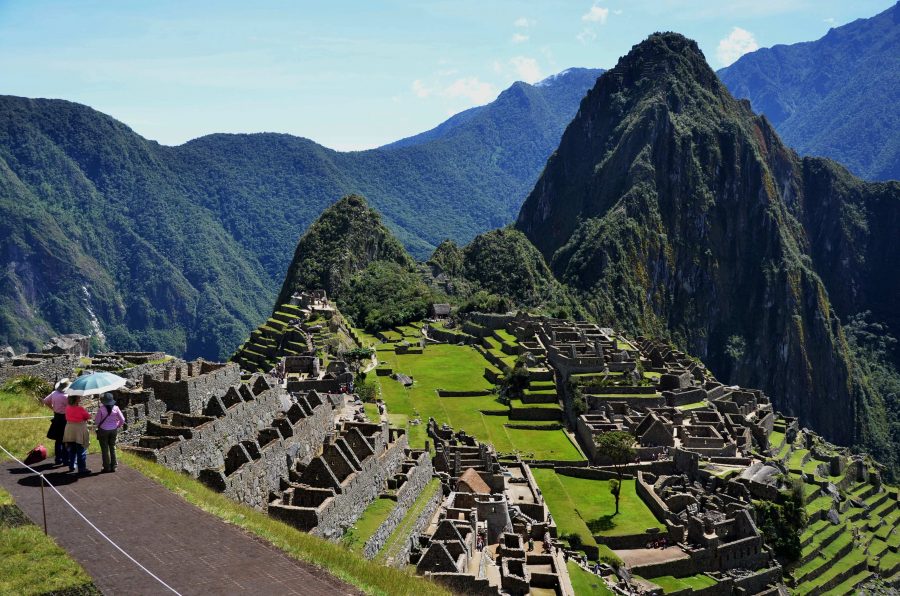 Sheltered+by+a+parasol%2C+these+travelers+take+in+the+classic+Machu+Picchu+view+from+just+below+the+sites+ancient+guardhouse.+%28Christopher+Reynolds%2FLos+Angeles+Times%2FMCT%29