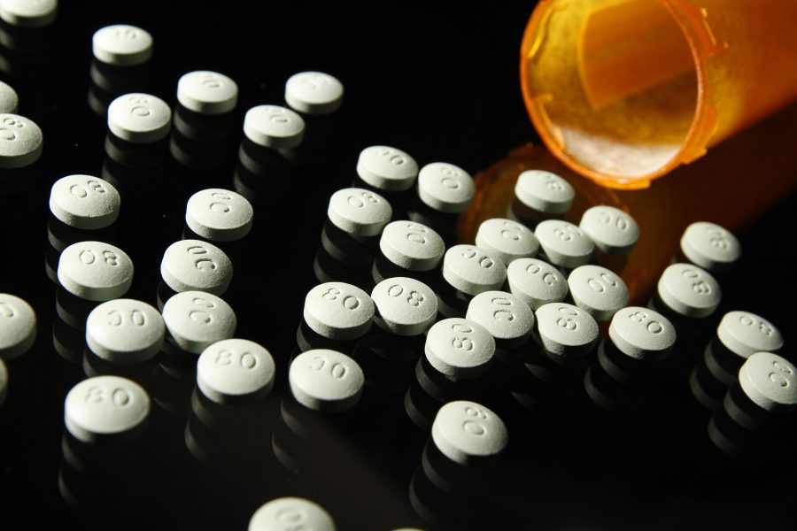 OxyContin, in 80 mg pills, in a 2013 file image. The Pentagon plans to expand the number of drugs in its test panel for recruit hopefuls, a nod to the prescription-painkiller epidemic and popularity of synthetic pot. (Liz O. Baylen/Los Angeles Times/TNS)