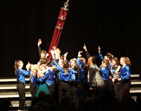 Wadsworth Students Take Grand Champion in Hurricane Show Choir Competition