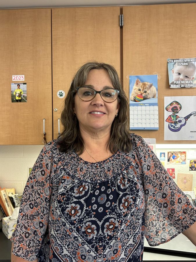 Wadsworth Spanish Teacher Señora Beavers Retires After 23 Years