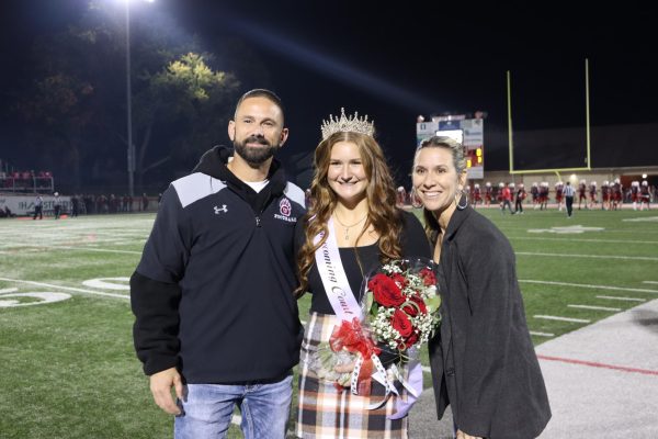 Crowning the King and Queen: Wadsworth Homecoming 2023 – The Bruin