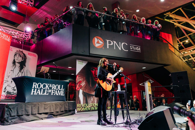 Lisa+Loeb+performed+at+the+Rock+and+Roll+Hall+of+Fame+in+Cleveland+to+celebrate+the+grand+opening+of+the+new+Revolutionary+Women+in+Music+exhibit.+