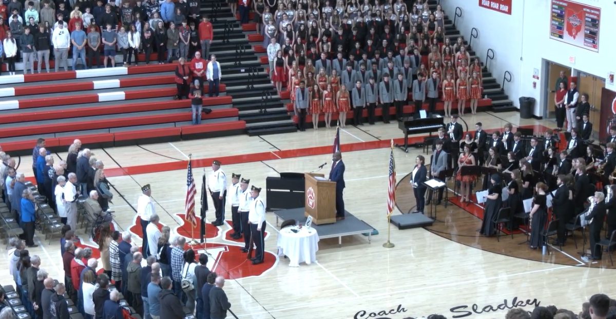 Wadsworth High School's prinicipal, Dr. Vincent Suber, addressed the crowd during the annual Veteran's Day Assembly. 