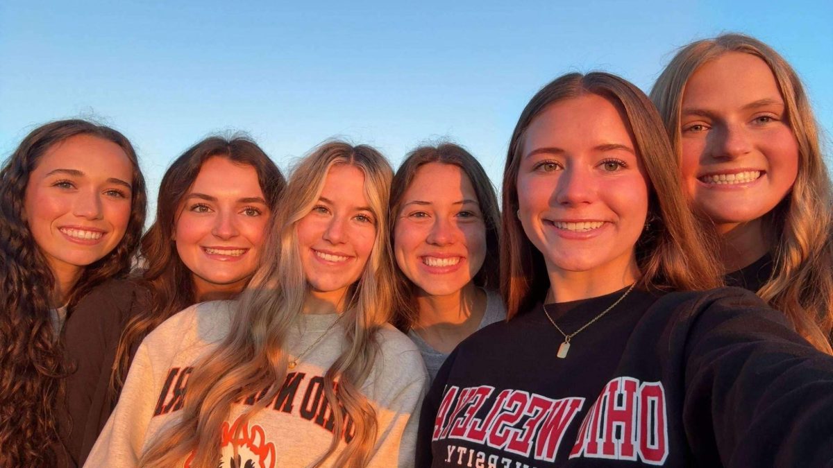 Ollie Smith, Kate. McCall, Kloe Wagner, Haley Patrick, and Stephanie Novak (left to right) celebrate a morning together at senior sunrise in honor of completing their final year of high school. Students were then provided lunch in the senior commons as their final farewell.